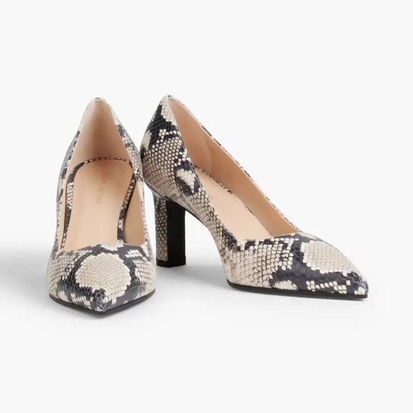 Stuart Weitzman Adria Python Print Pointed Toe Leather Pumps Size 8.5 - Picture 1 of 12